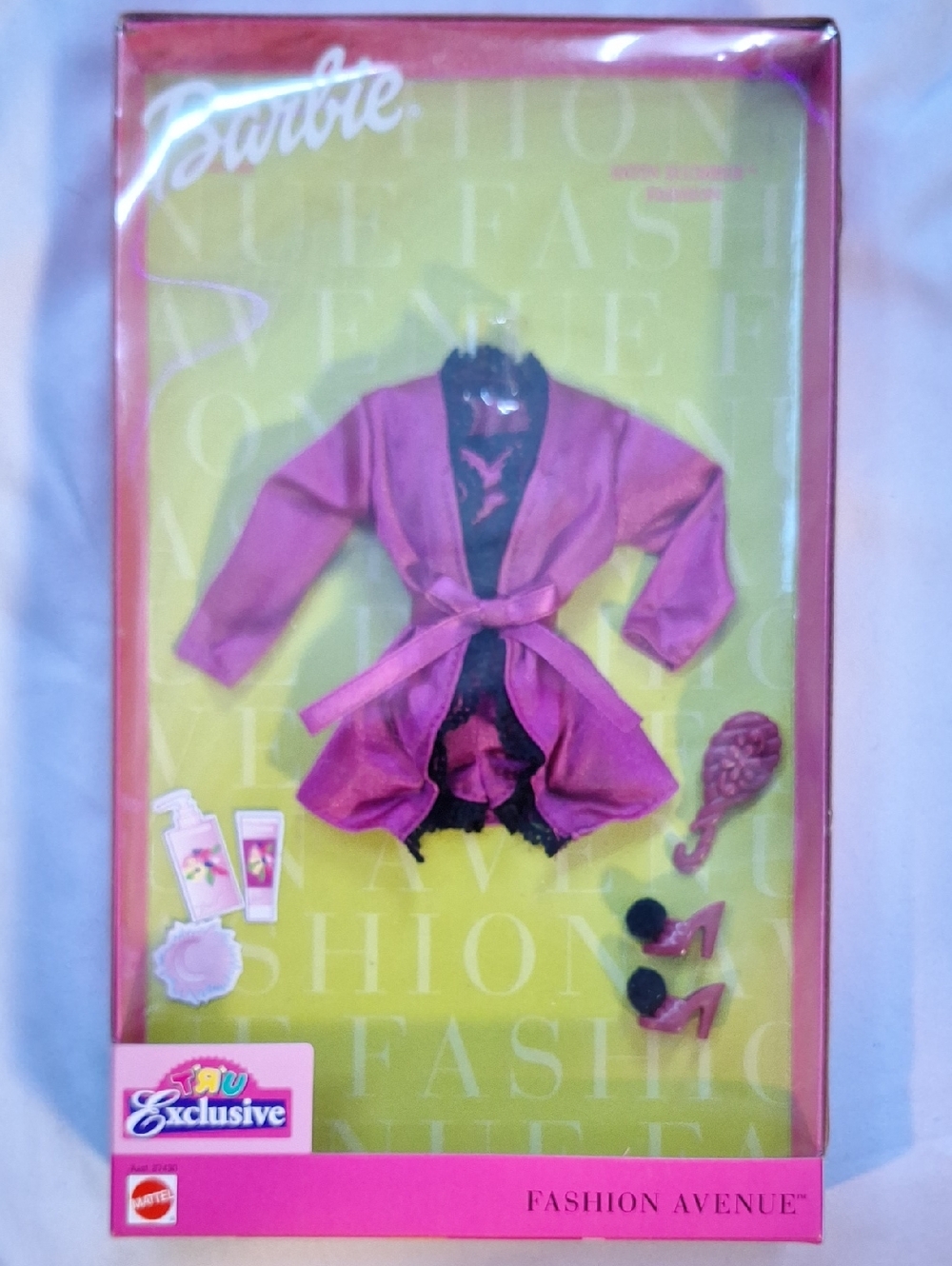 Vibtage Barbie Pink Satin Slumber Fashion Robe with Black Lace Lingerie Set